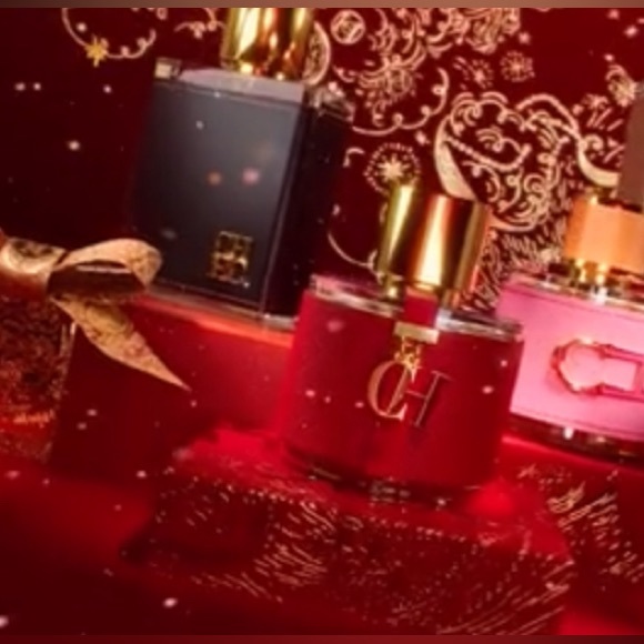 Carolina Herrera NY GOOD GIRL Black Gold Bag Limited Edition Cosmetics Makeup - Picture 4 of 8